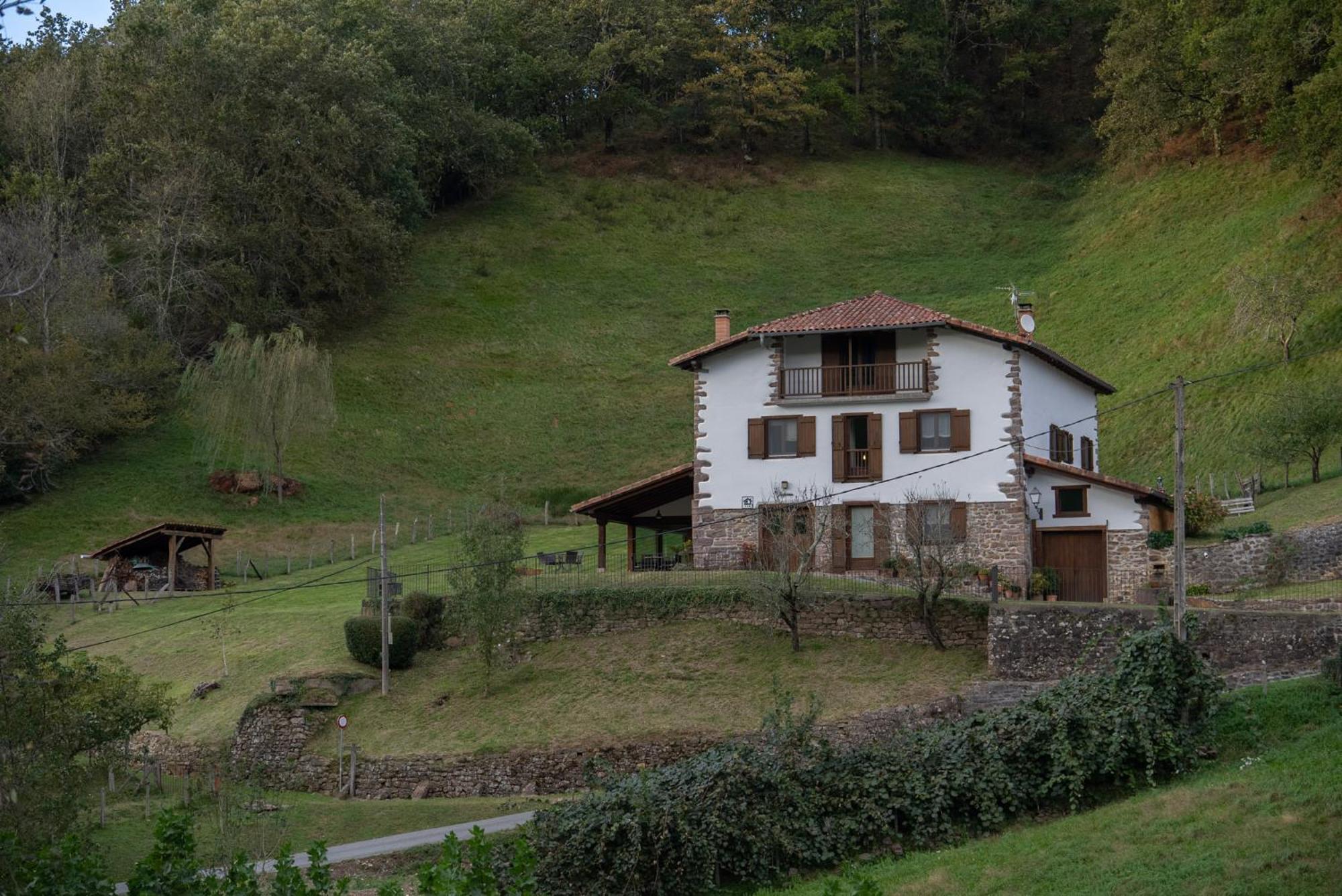 Olagaraia - Adults Only Guest House Etxalar Exterior foto